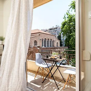 https://houseloft-hagia-sofia-retreat.hotels-of-thessaloniki.com